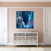 Load image into Gallery viewer, LUMINESCENT