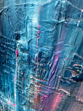 Load image into Gallery viewer, LUMINESCENT